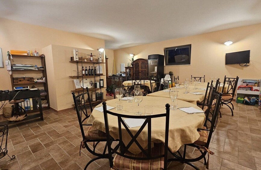 Picture 10 for Activity Winery Tour with Wine & Food Tasting in Montepulciano 4