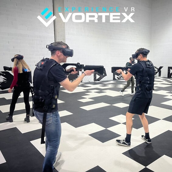 Embark on an immersive VR experience as a team in Bordeaux 1