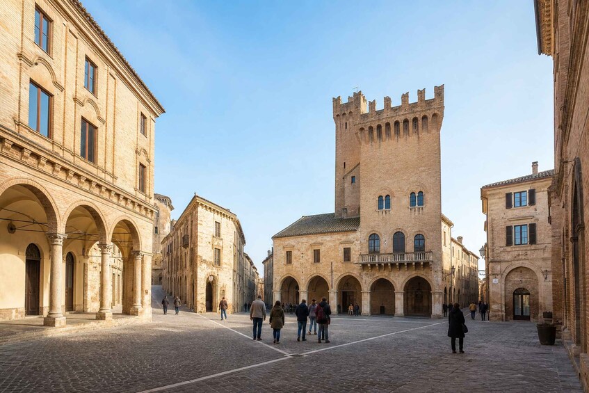 Picture 5 for Activity Offida: Guided walking tour of the village and Santa Maria della Rocca 2