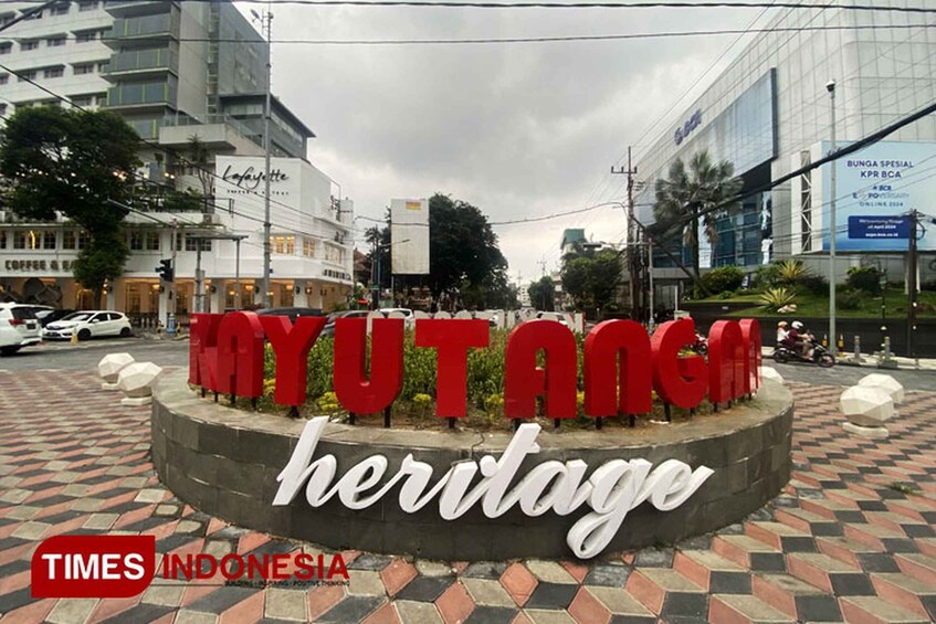 Picture 4 for Activity From Yogyakarta: Malang City Tour with Transfer 3