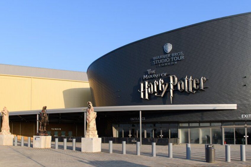 A building with a curved facade and the Harry Potter logo. 3