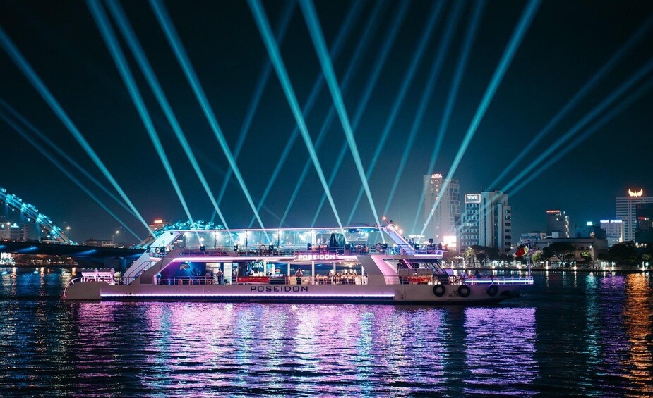 Da Nang: Poseidon Dinner Cruise with Live Entertainment 1