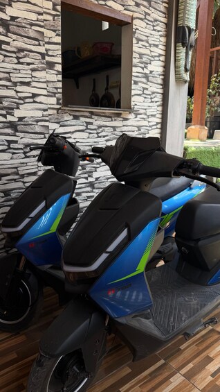 Picture 7 for Activity Gili Trawangan: 24-Hour Scooter Rental Free Delivery 2