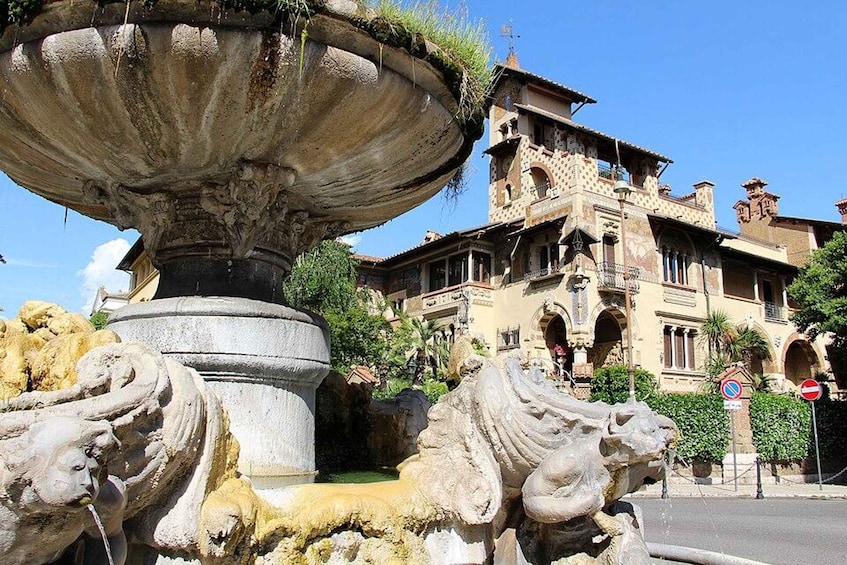 Picture 4 for Activity Rome: Quartiere Coppedè Hidden Gem Walking Tour with guide 2