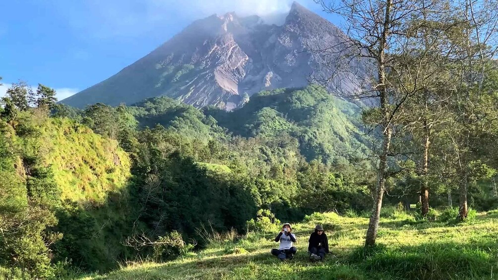 Yogya: Kalitalang-Mt. Merapi Hike, Palace & Watercastle Tour 1