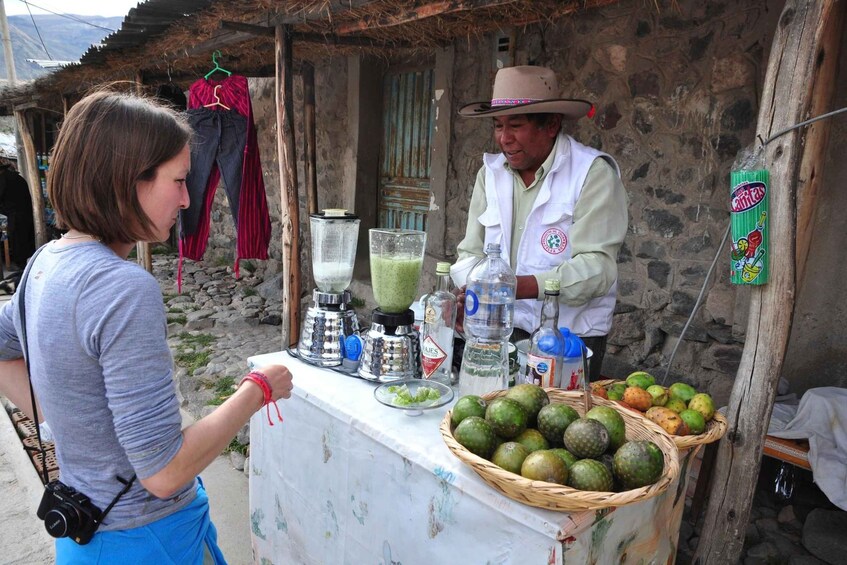 Picture 3 for Activity From Arequipa: Fullday Tour Colca Canyon + Transfer To Puno 3