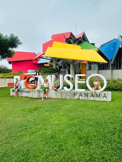 Panama City Sightseeing Tour + Panama Canal 1
