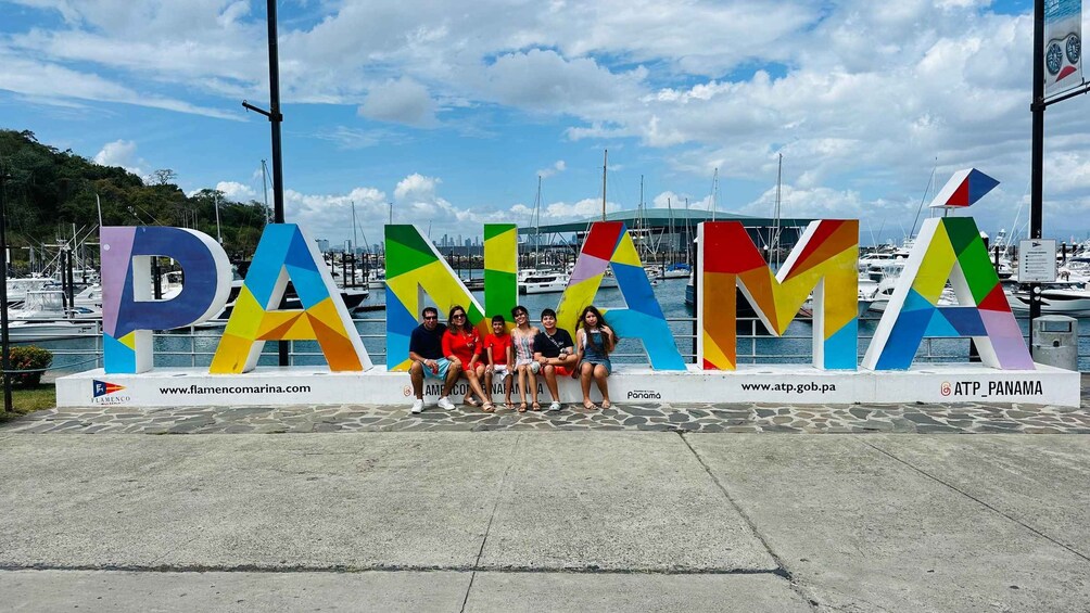 Picture 14 for Activity Panama City Sightseeing Tour + Panama Canal 4