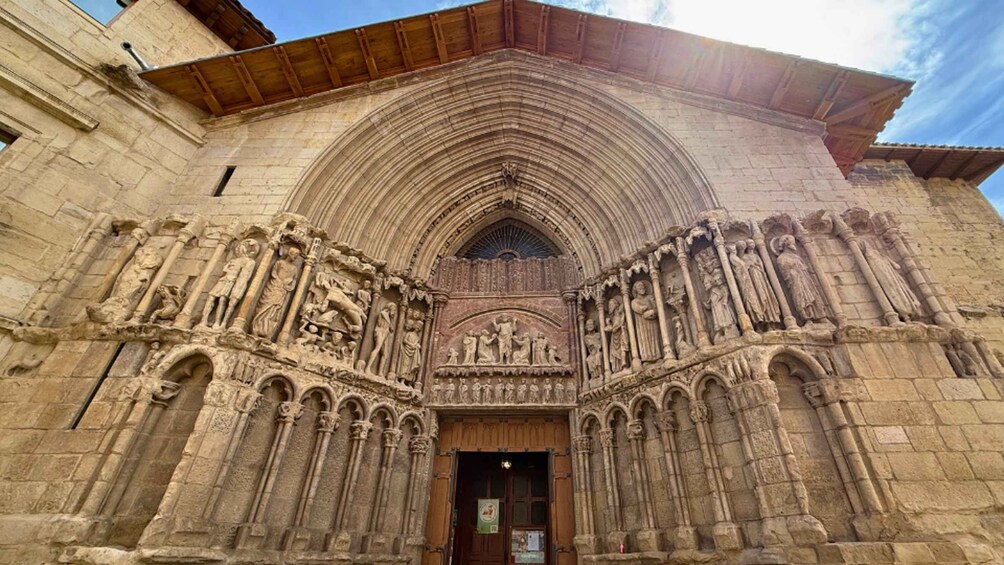 Picture 6 for Activity Logroño: Private Guided Tour with Your Mobile Phone 5