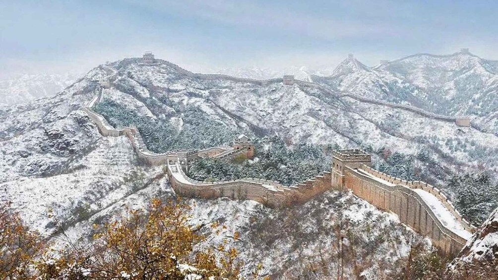 Picture 3 for Activity Beijing: Mutianyu Great Wall & Summer Palace with Driver 5