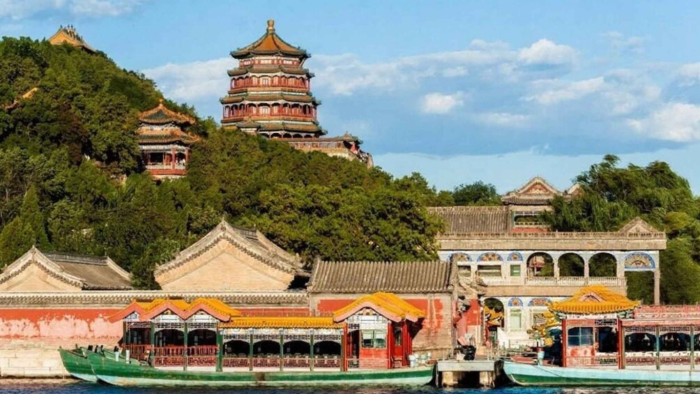 Picture 4 for Activity Beijing: Mutianyu Great Wall & Summer Palace with Driver 4