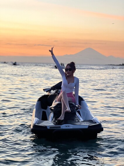 Senggigi Bay: 30 Minute Jet Ski Rental 1