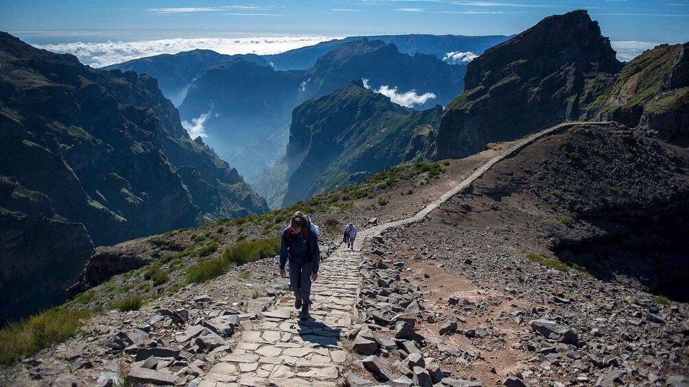 Madeira: Pico Arieiro to Pico Ruivo Guided Hiking Tour 1