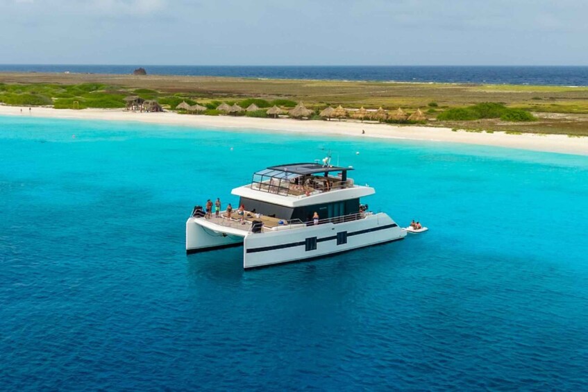 Willemstad: Klein Curaçao Catamaran Yacht Tour 1