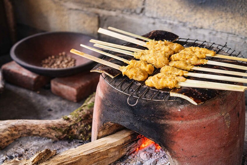 Picture 7 for Activity Bali: Munduk Shared Balinese Cooking Class Experience 3