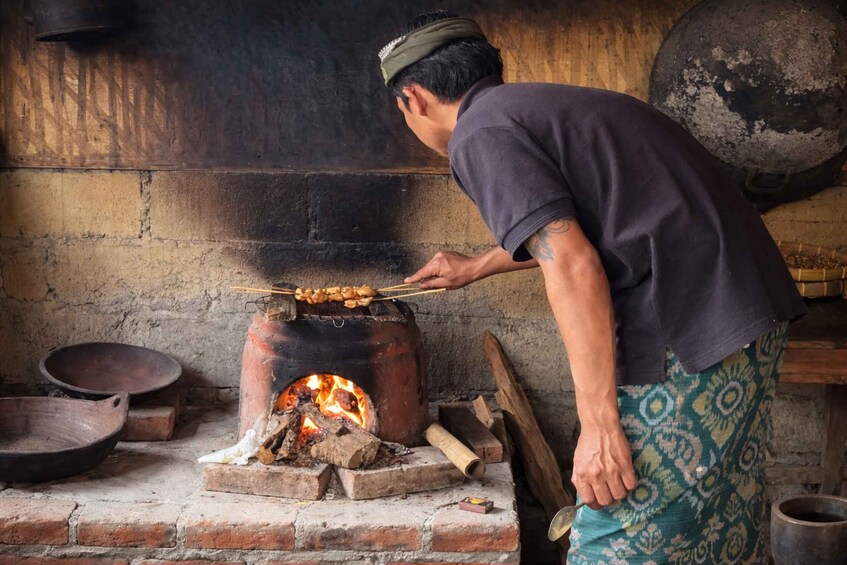 Picture 6 for Activity Bali: Munduk Shared Balinese Cooking Class Experience 4