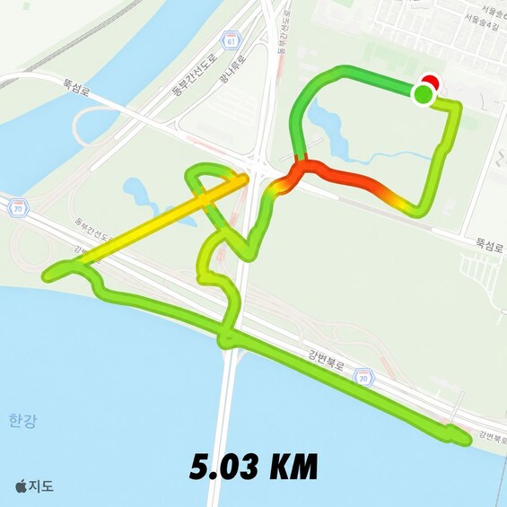 Kartalla on reitti, joka on merkitty vihreällä, keltaisella ja punaisella värillä, ja se osoittaa, että matkan pituus on 5,03 kilometriä. 5