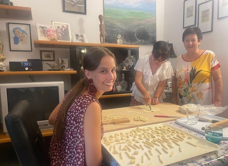 Picture 3 for Activity Orecchiette workshop, made strictly by hand 2