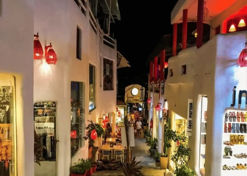 Natal: Pipa Night - Shops, Live Music & Dining 1