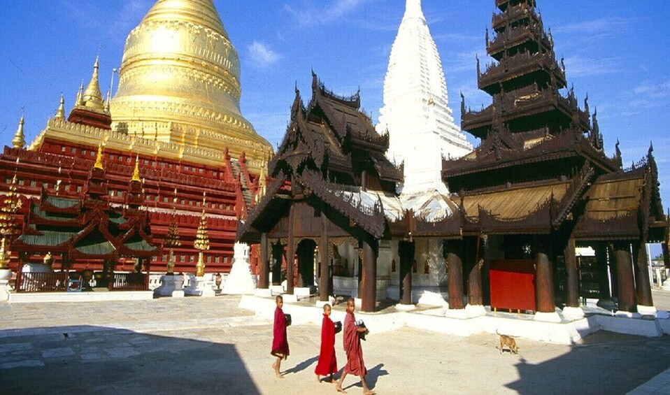 Bagan Villages Cycling Tour