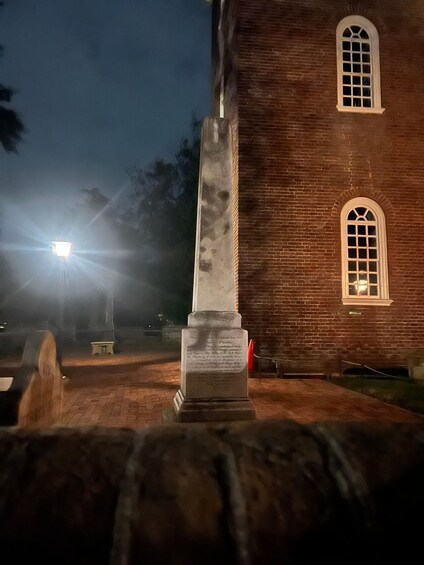 Picture 5 for Activity Williamsburg: Dead of Night Tour with Paranormal Equipment 2