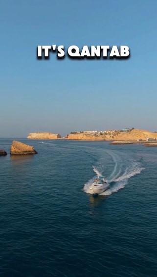 Muscat: Qantab Boat Trip with Dolphin Watching & Snorkeling 1