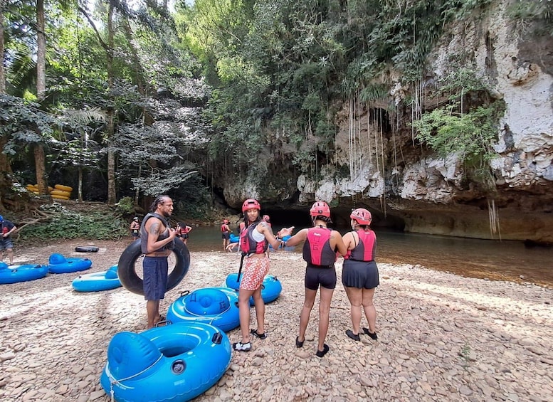 Picture 17 for Activity Belize City: Hassle Free Cave Tube at Nohoch Che’en & Lunch 2