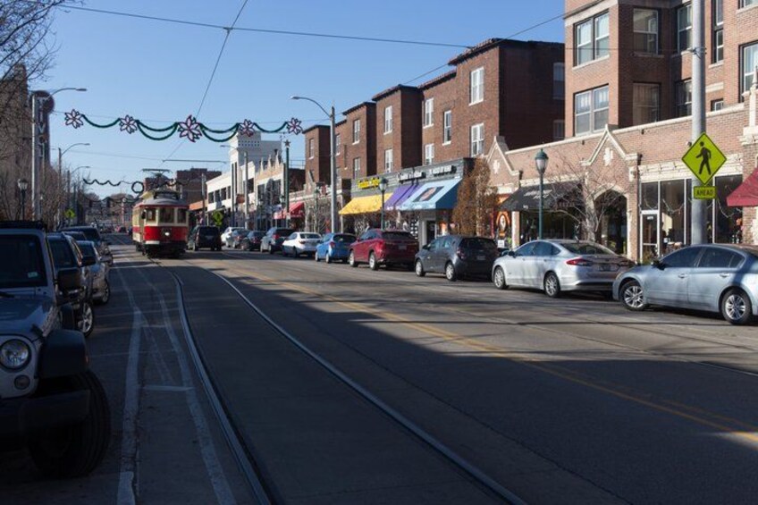 St. Louis 75 Minute City Trolley Tour with Local Guide 2