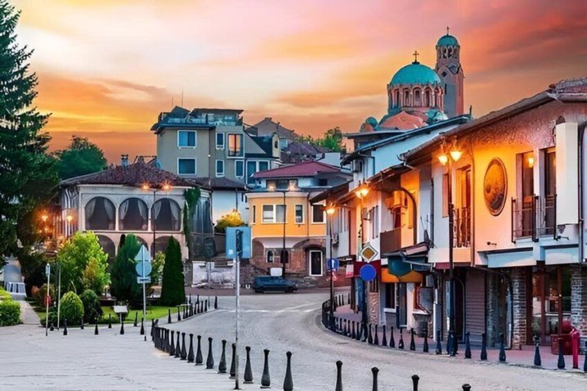 2 Day Veliko Tarnovo and Arbanasi Guided Tour from Sofia 4