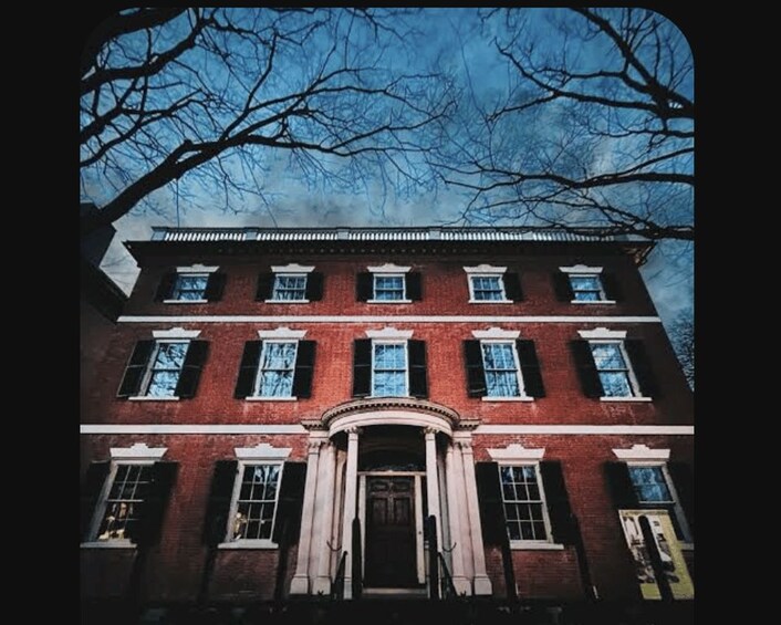 Picture 3 for Activity Hauntings & History: Salem's 400th Anniversary Tour 3