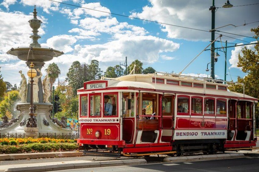 Explore Bendigo by Vintage Talking Tram 1