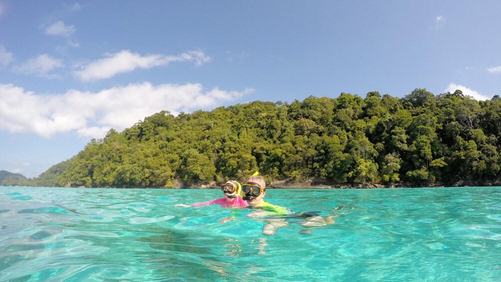 Surin Island Snorkeling by speedboat from Khao Lak