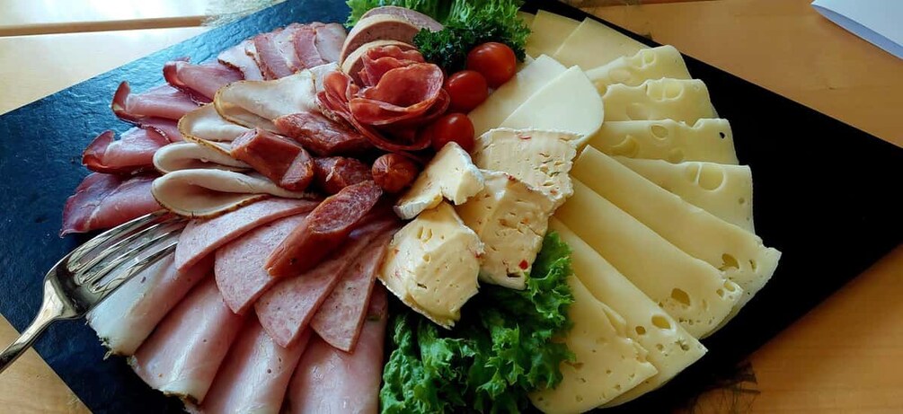 Picture 2 for Activity Würzburg: Wine tasting with a snack platter 3