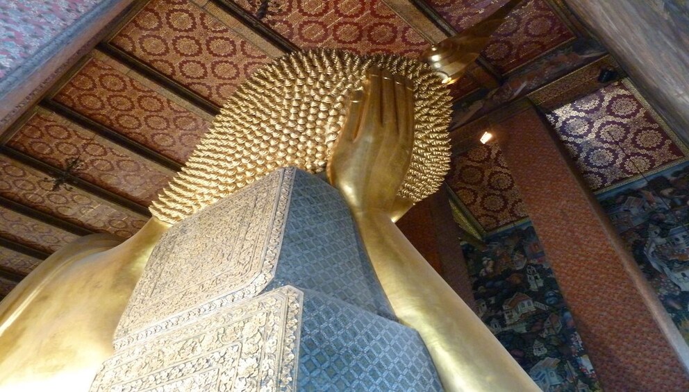 Grand Palace, Emerald Buddha & Reclining Buddha Private Tour