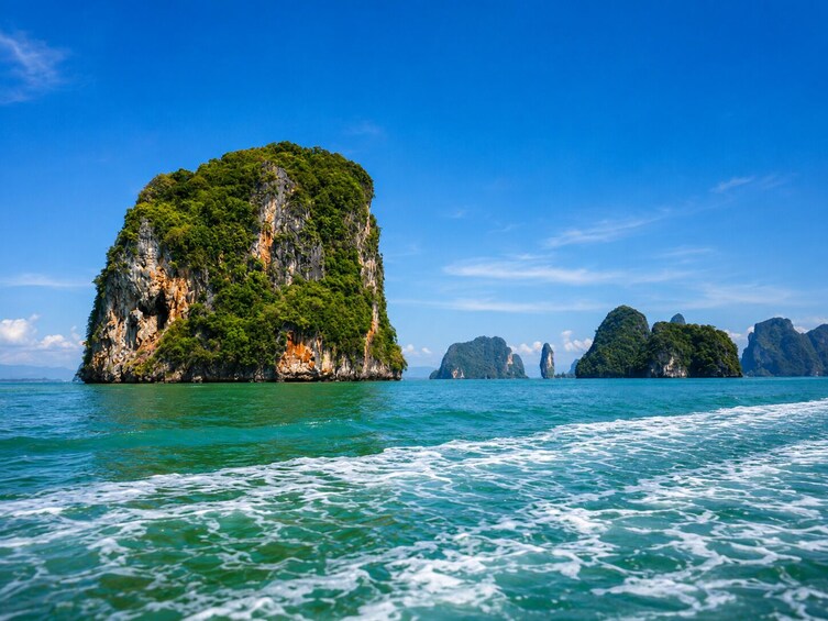 James Bond Island Early Bird: Beat the Crowds by Speedboat 4
