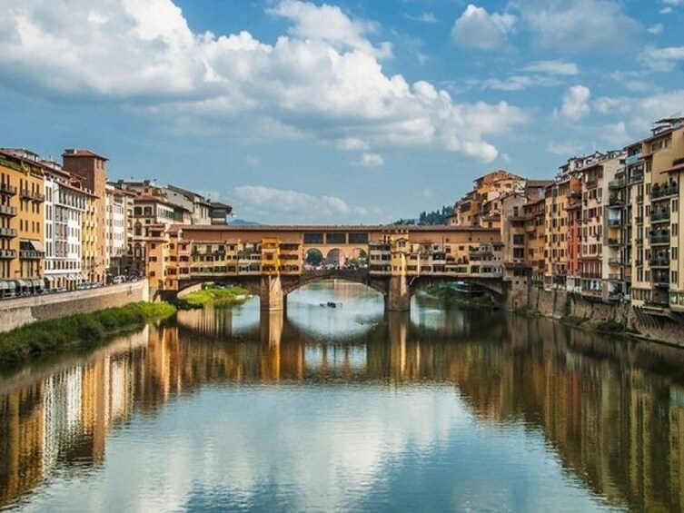 The River Arno and Ponte Vecchio in Venice