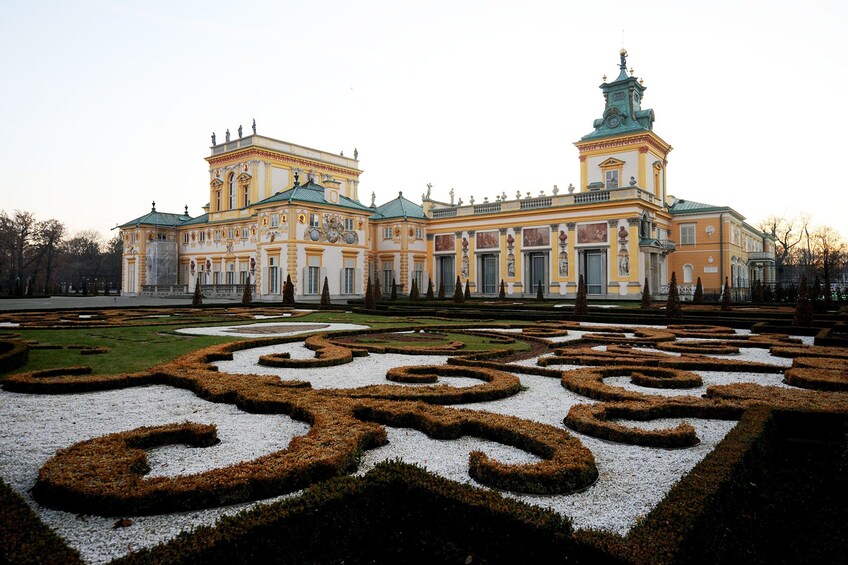 Wilanow Palace + POLIN Museum: YOUR GROUP ONLY TOUR