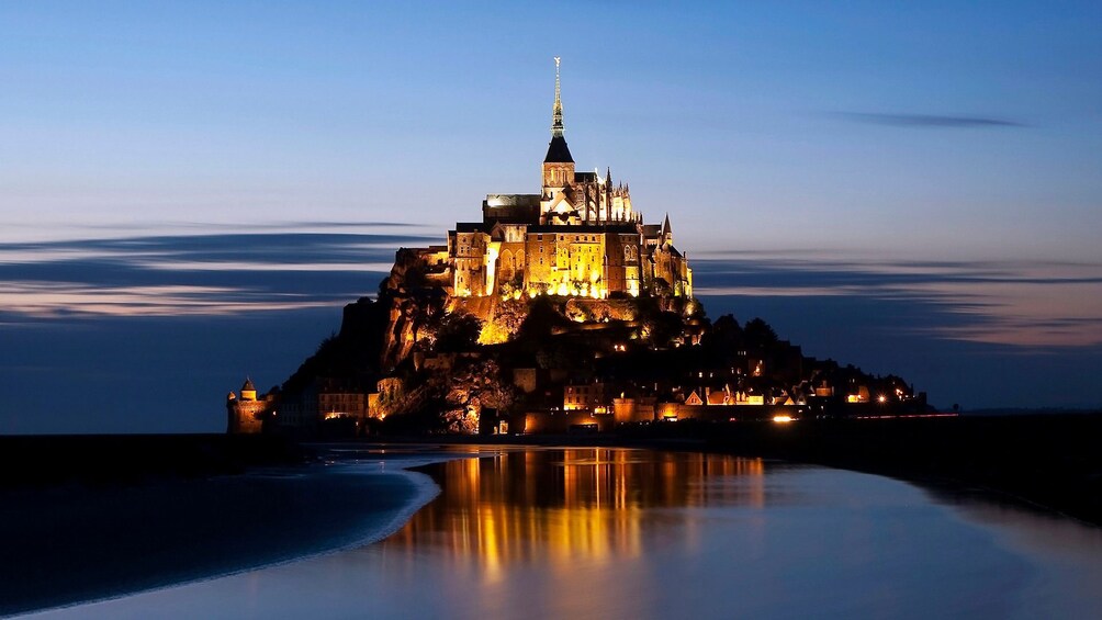 Mont Saint-Michel and Abbey Family Tours