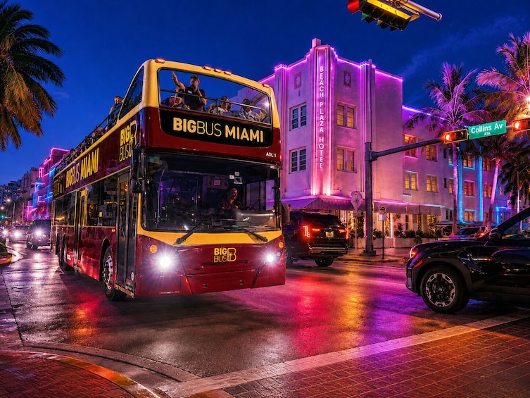 Miami Big Bus Panoramic Night Tour 4