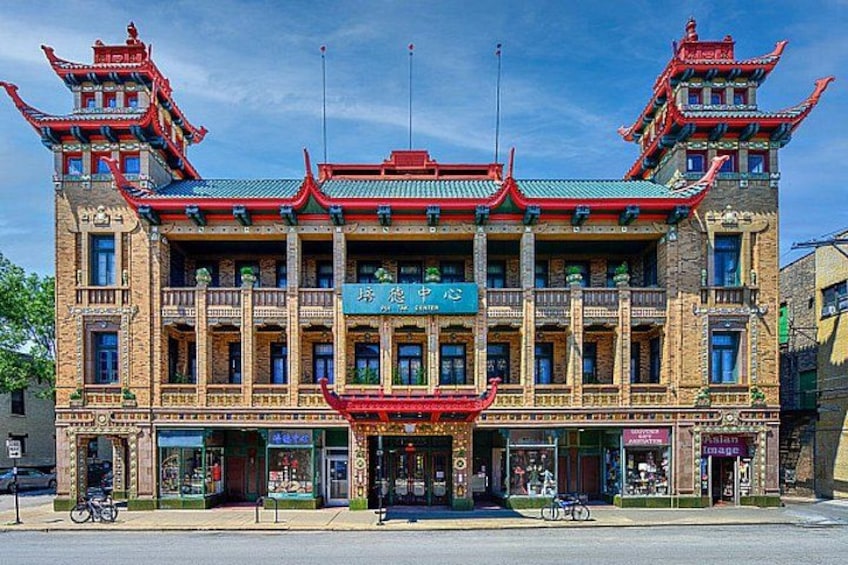 Explore the stunning Pui Tak Center on our Chinatown Food Tour—a landmark of Chinese-American heritage and pride. Dive deeper on the most authentic Food Tour in Chinatown. 3