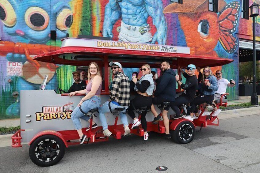 Party Bike Pub Crawl in Deep Ellum and Downtown Dallas 2