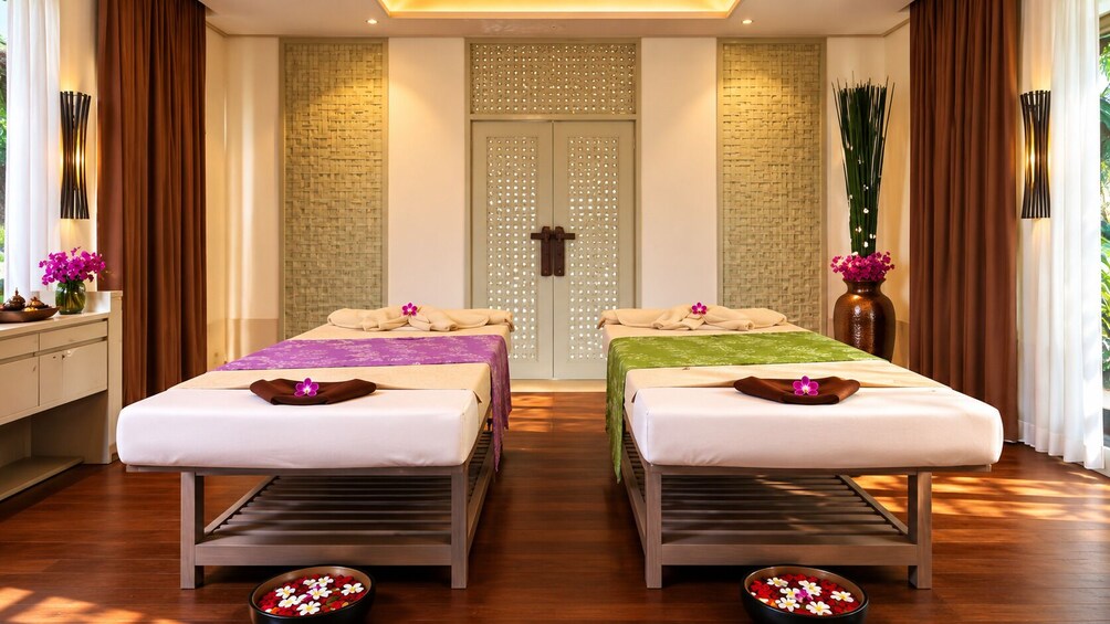 5-Star Luxury Spa at Melati Beach Resort: Signature Thai Massages & Facials 4