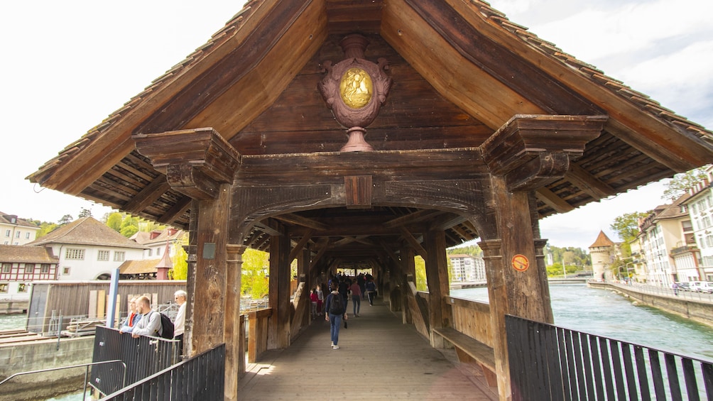 Discover Lucerne in 60 minutes with a Local 4