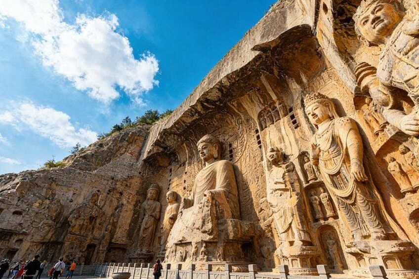 Zhengzhou: Private Transfer to Shaolin Temple & Longmen Grottoes 3