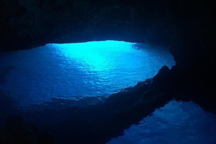 Private tour from Hvar Blue cave & paklinski islands 3