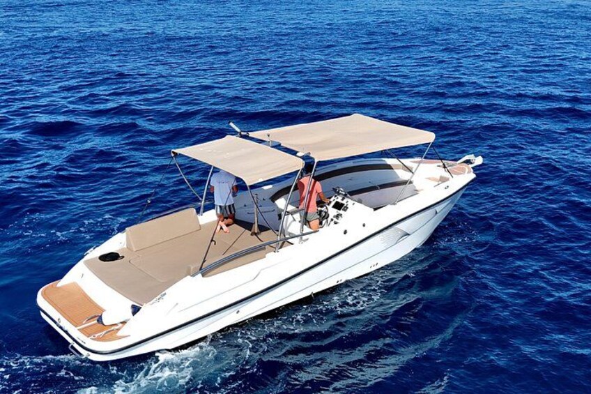 Private tour from Hvar Blue cave & paklinski islands 2