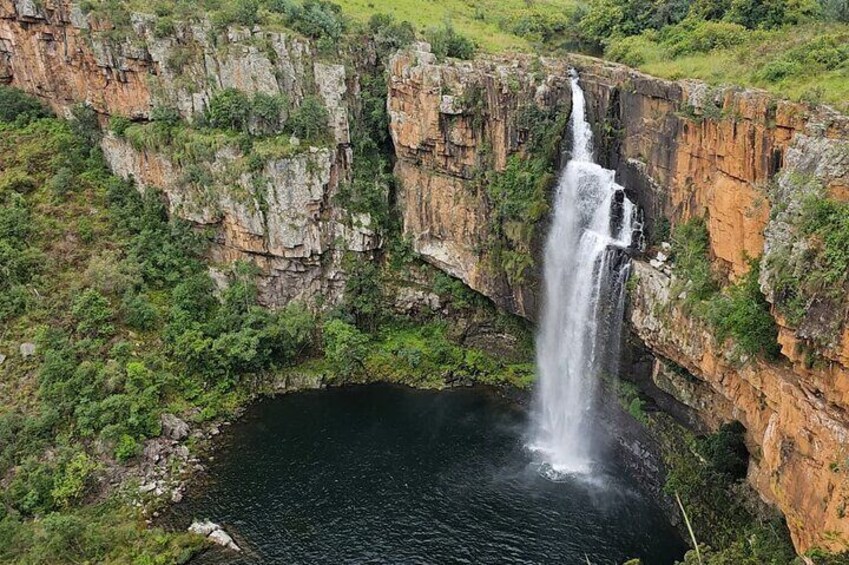 Lisbon Waterfall