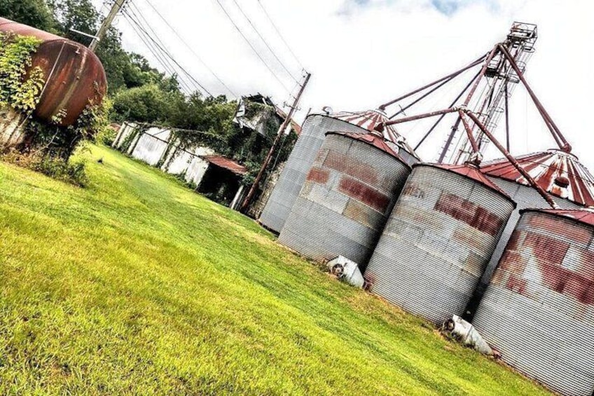 Walking Dead Walking Tour on Private Filming Backlot 5