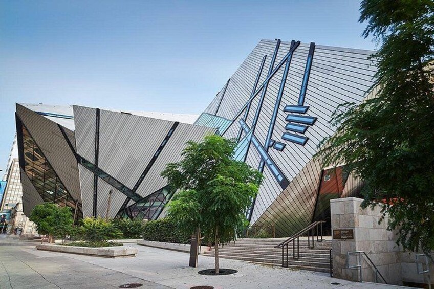 ROM, Canada's most visited museum. 2