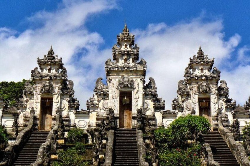 gate of heaven Bali Lempuyang Temple 5